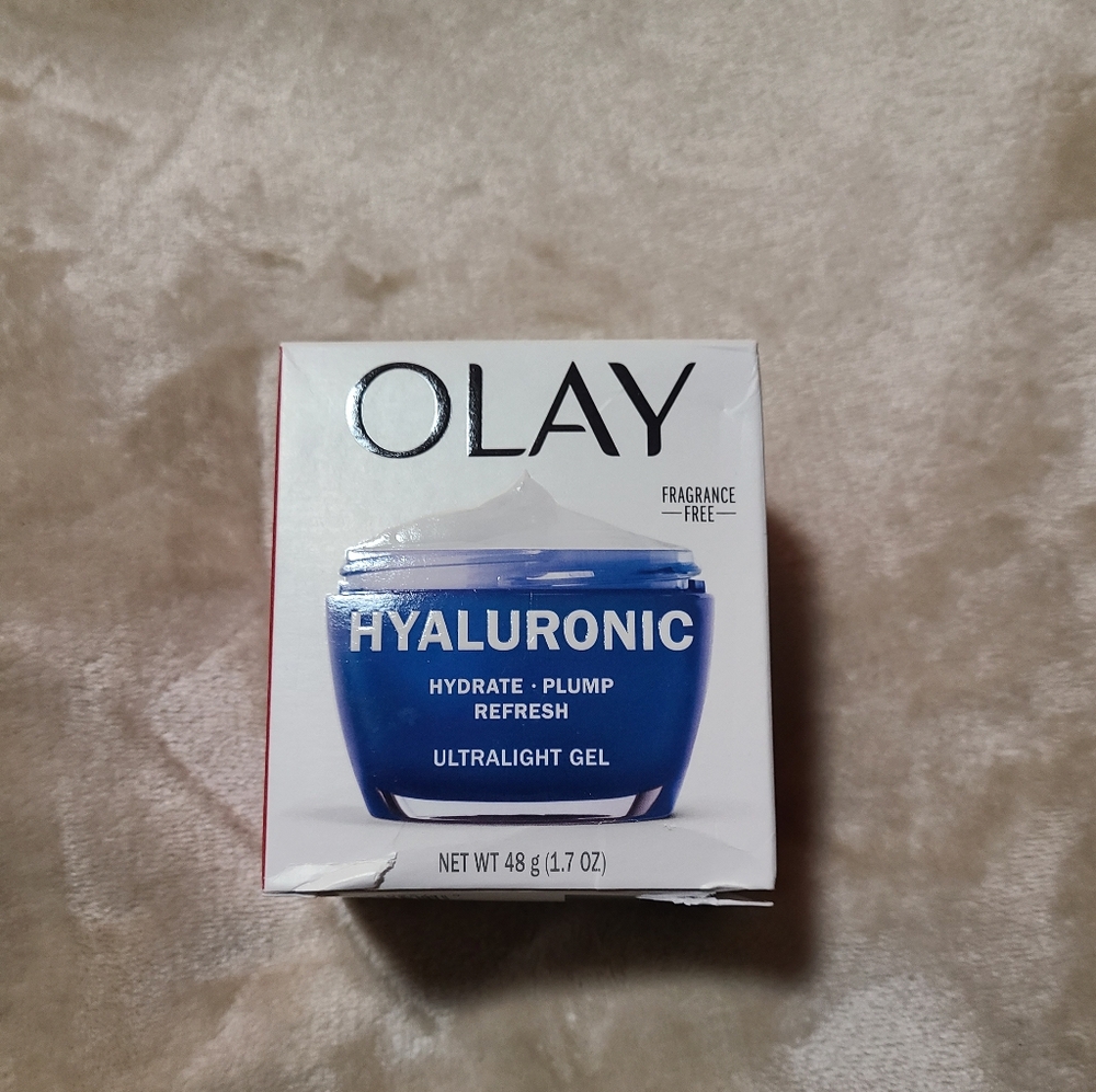 NIB Olay Hyaluronic face moisturizer